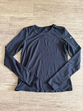 Alo Yoga Long Sleeve